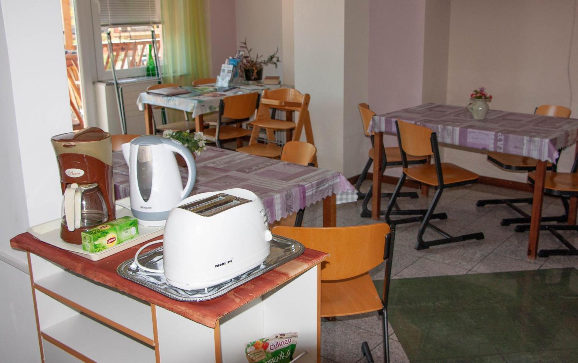 Aquarius Vendeghaz Hotell Szeged Exteriör bild